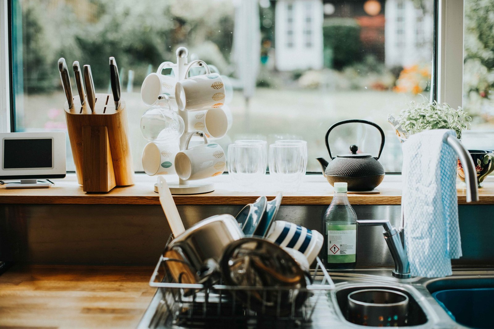 interiors-of-a-homely-kitchen-2025-02-09-23-49-34-utc_11zon